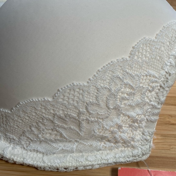 Gilligan & O’Malley Racerback Lightly Lined Bra 36C - Picture 3 of 5